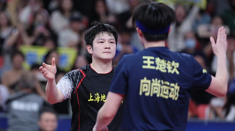 Fan_Zhendong_derrota_a_Wang_Chuqin_en_un_duelo_emocionante_de_la_Superliga_de_Tenis_de_Mesa___