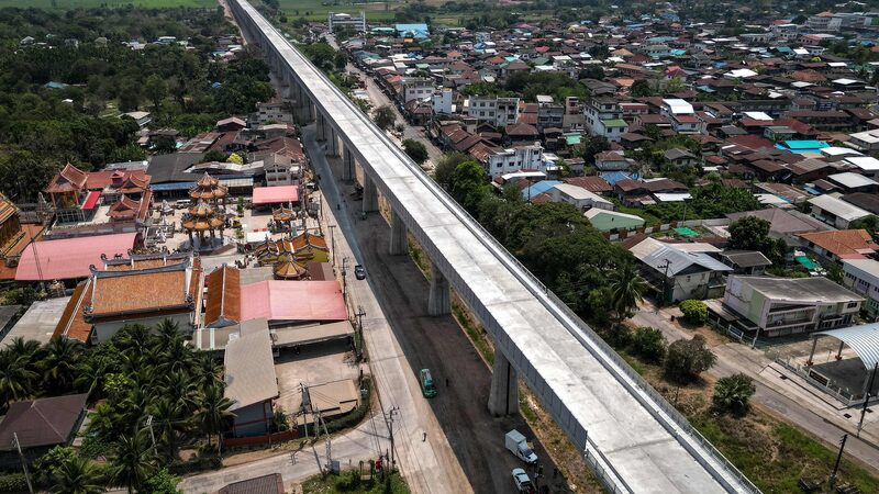 Ferrocarril_China_Tailandia__Impulsando_la_Conectividad_en_el_Sudeste_Asia_tico___
