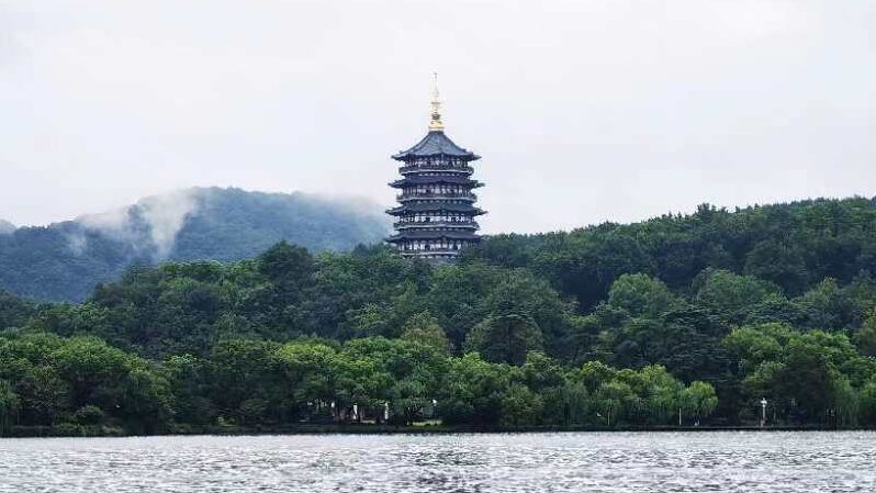 Festival_Juvenil_de_Poesi_a_BRICS_inicia_en_China__Palabras_que_conectan_culturas____