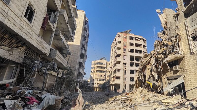 Gaza_en_Llamas__Docenas_de_Muertos_y_Esperanzas_de_Paz_en_Doha