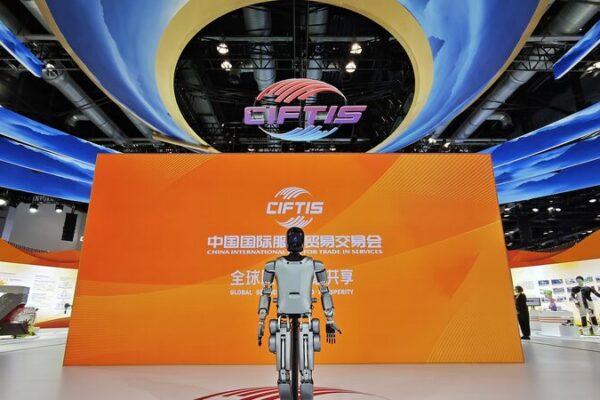 Gigantes_globales_buscan_oportunidades_en_la_feria_mega_de_servicios_de_China