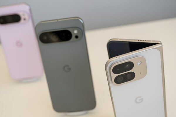 Google revela el Pixel 9: la carrera de la IA se intensifica 🚀 Google_revela_el_Pixel_9__la_carrera_de_la_IA_se_intensifica__