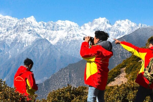 Guardianes_Ecolo_gicos__Co_mo_la_Biodiversidad_esta__Prosperando_en_Xizang___