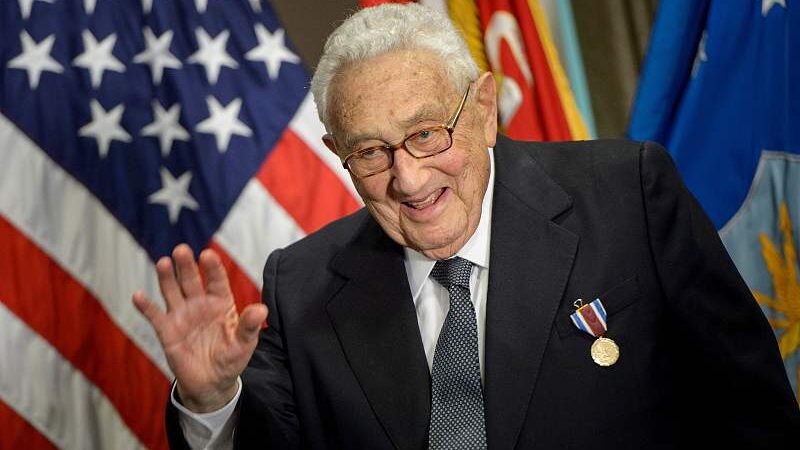 Henry_Kissinger__El_puente_entre_China_y_EE__UU_