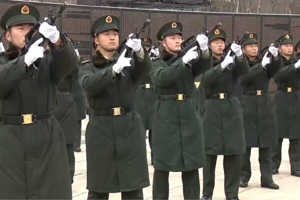 Honrando a los Caídos: Restos de Héroes del CPV Enterrados en el Noreste de China Honrando_a_los_Cai_dos__Restos_de_He_roes_del_CPV_Enterrados_en_el_Noreste_de_China video poster