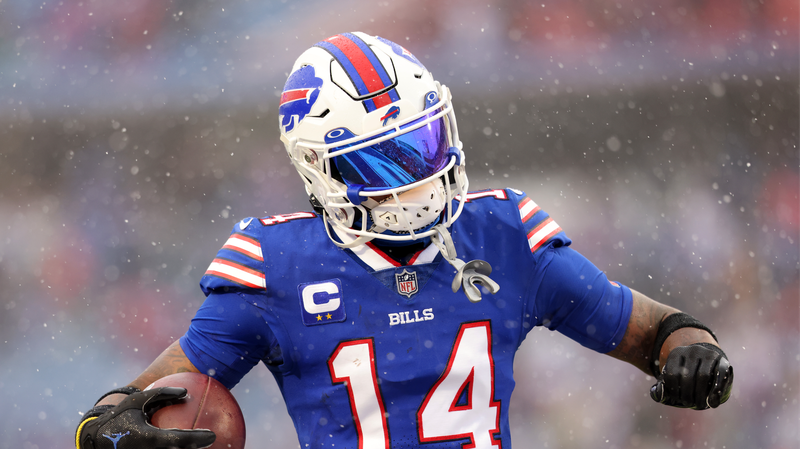 Houston_Texans_sacuden_las_cosas__Stefon_Diggs_sera__agente_libre_despue_s_de_la_temporada_2024