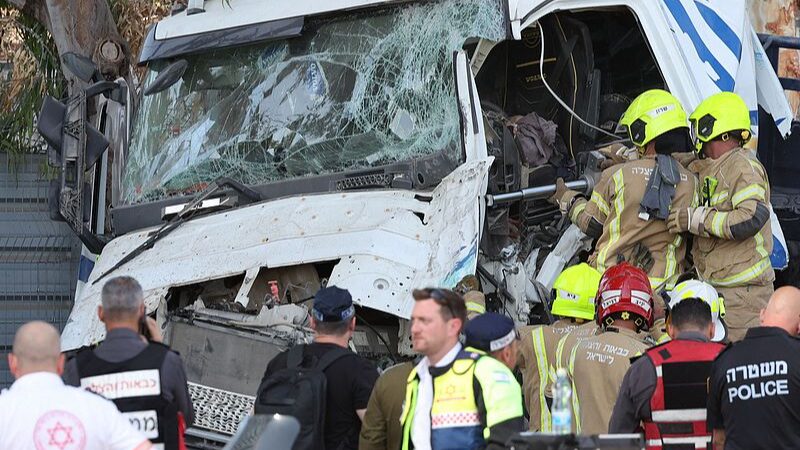 __Impactante_Accidente_cerca_de_Tel_Aviv_deja_40_Heridos