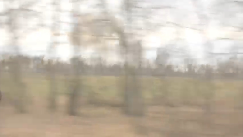 __Incendio_Estalla_en_Medio_de_Fuego_de_Artilleri_a_en_Kiev__Edificios_en_Llamas video poster