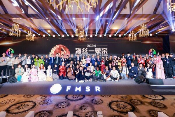 Influencers jóvenes de TikTok premiados en Hainan fortalecen lazos China-ASEAN Influencers_jo_venes_de_TikTok_premiados_en_Hainan_fortalecen_lazos_China_ASEAN