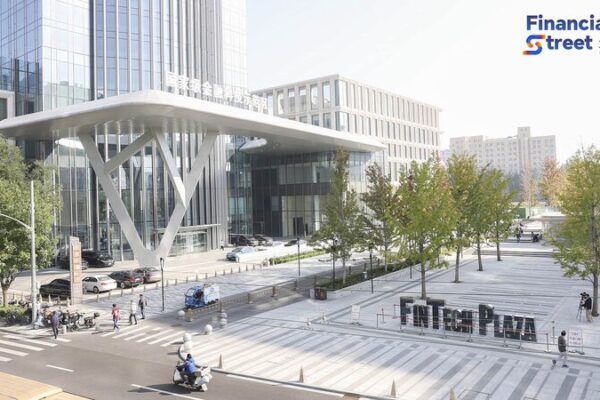 Innovaciones_tecnolo_gicas_y_grandes_descuentos_impulsan_el_crecimiento_del_consumo_en_China__