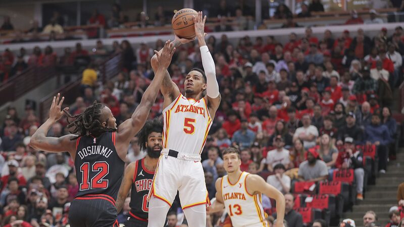 Intercambio_Sorpresa__Hawks_Envi_an_a_Dejounte_Murray_a_los_Pelicans_en_un_Acuerdo_Sorprendentemente_Barato