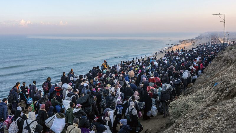 Israel_permite_a_los_gazati_es_regresar_tras_un_avance_en_negociaciones_de_rehenes__