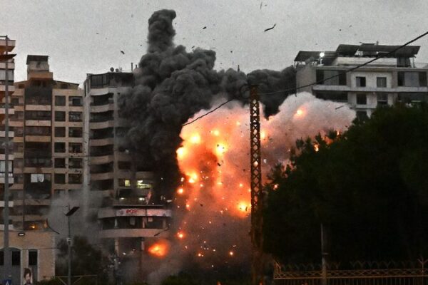 Israel se acerca a la decisiĂłn de alto el fuego con LĂbano en medio de intensos enfrentamientos đ„ Israel_se_acerca_a_la_decisio_n_de_alto_el_fuego_con_Li_bano_en_medio_de_intensos_enfrentamientos__