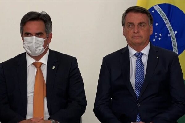 Jair Bolsonaro enfrenta posible tiempo en la cárcel por supuesto intento de golpe de estado 😱 Jair_Bolsonaro_enfrenta_posible_tiempo_en_la_ca_rcel_por_supuesto_intento_de_golpe_de_estado__ video poster