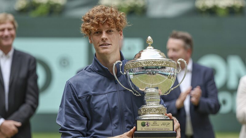 _Jannik_Sinner_gana_su_primer_ti_tulo_en_ce_sped_en_una_increi_ble_final_en_Halle____