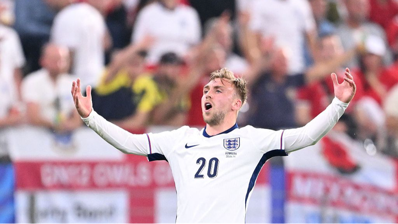 Jarrod_Bowen_insta_a_los_fana_ticos_de_Inglaterra_a_mantener_la_positividad_ante_las_cri_ticas_de_la_Eurocopa_2024