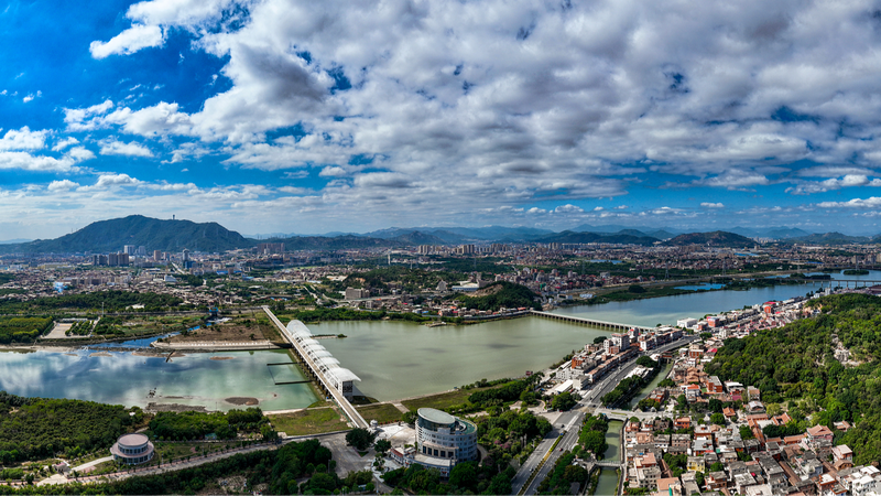 Jinjiang__La_ciudad_vibrante_que_energiza_la_escena_deportiva_internacional___ video poster