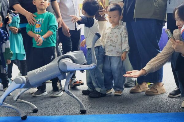 Jóvenes Innovadores se Unen en la Cumbre Mundial de Jóvenes Científicos de China 🌏✨ Jo_venes_Innovadores_se_Unen_en_la_Cumbre_Mundial_de_Jo_venes_Cienti_ficos_de_China___