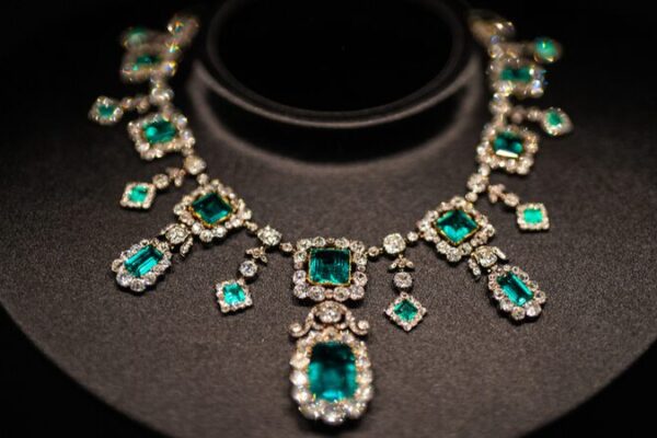 Joyas_a_montones_en_la_CIIE__las_principales_marcas_muestran_las_u_ltimas_tendencias