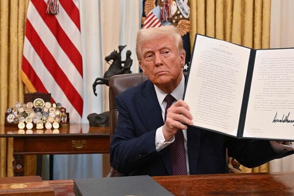 Juez bloquea la orden de Trump para terminar con la ciudadanía por nacimiento Juez_bloquea_la_orden_de_Trump_para_terminar_con_la_ciudadani_a_por_nacimiento