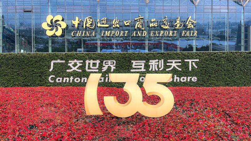 _La_135a_Feria_de_Canto_n_en_China_rompe_re_cords___mostrando_vibras_de_comercio_global_