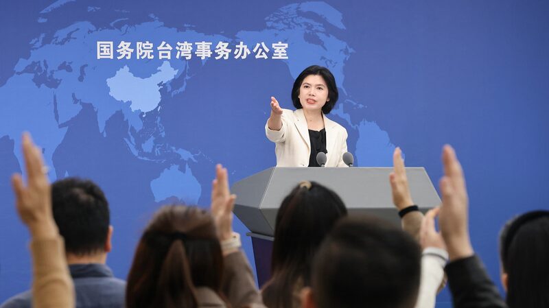 La_China_continental_insta_a_EE__UU__a_detener_la_venta_de_armas_a_la_regio_n_de_Taiwa_n__