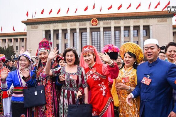 La Democracia Popular de Proceso Completo de China: Involucrando al Pueblo en Cada Paso La_Democracia_Popular_de_Proceso_Completo_de_China__Involucrando_al_Pueblo_en_Cada_Paso