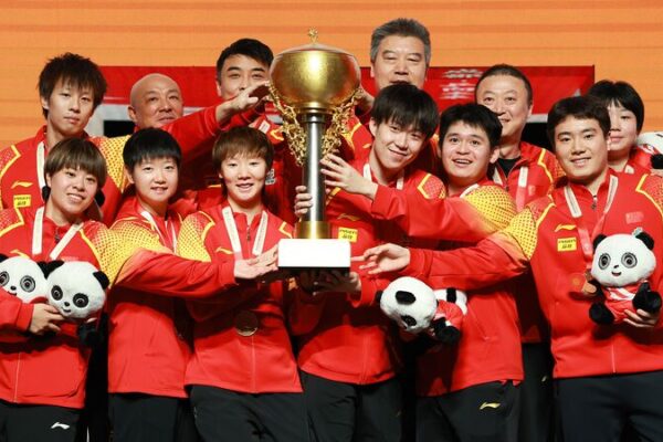 🏓 La Épica Victoria de China: ¡Defendiendo el Título del ITTF Mixed Team World Cup con una Victoria 8-1! __La_E_pica_Victoria_de_China___Defendiendo_el_Ti_tulo_del_ITTF_Mixed_Team_World_Cup_con_una_Victoria_8_1_