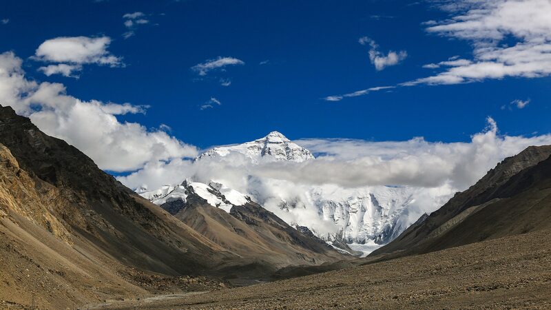 La_Erosio_n_del_Ri_o_Incrementa_la_Altura_del_Monte_Qomolangma__Revela_Estudio____