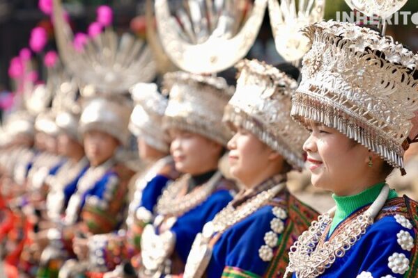 La_Magia_Plateada_de_los_Miao__Preservando_Cultura_e_Identidad