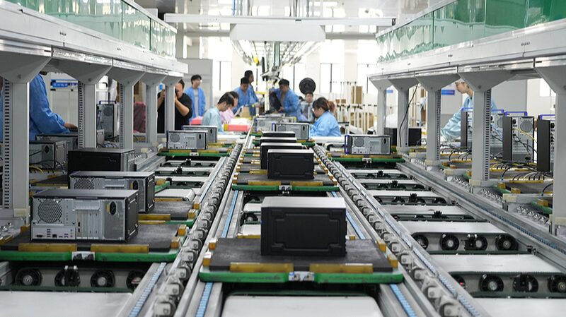 La_Nueva_Ley_de_China__Impulsando_Negocios_Privados_para_un_Futuro_Moderno__