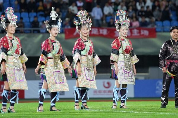 La_Superliga_Village_Da_Inicio_a_Emocionantes_Partidos_en_Peki_n___ video poster