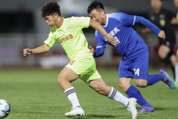 ¡La Village Super League ilumina Beijing con la magia del fútbol amateur! ⚽️✨ _La_Village_Super_League_ilumina_Beijing_con_la_magia_del_fu_tbol_amateur_____ video poster