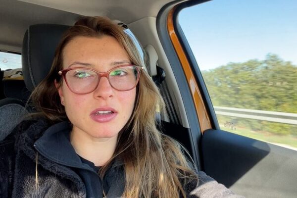 La angustiante espera de una madre: hija embarazada atrapada bajo los escombros de un terremoto La_angustiante_espera_de_una_madre__hija_embarazada_atrapada_bajo_los_escombros_de_un_terremoto video poster