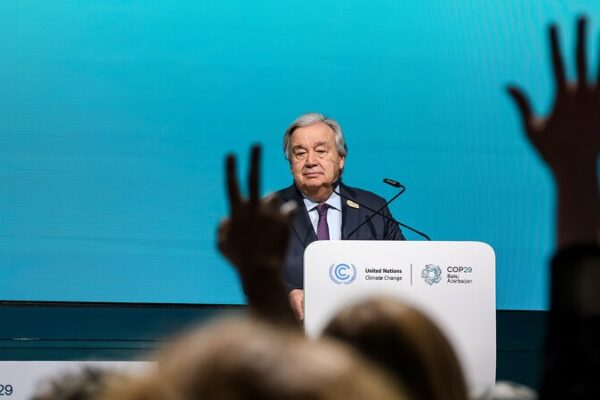 La cumbre climática en Bakú tambalea por una meta financiera decepcionante La_cumbre_clima_tica_en_Baku__tambalea_por_una_meta_financiera_decepcionante