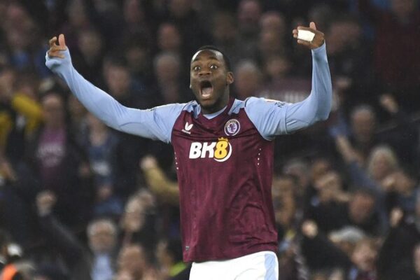 _La_e_pica_remontada_de_Aston_Villa_sorprende_al_Liverpool__esperanzas_de_la_Champions_revividas_