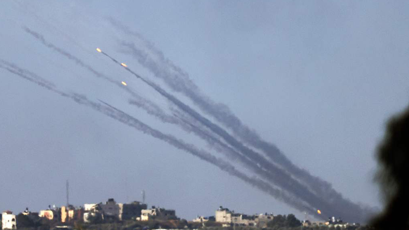 La_esperanza_y_la_tensio_n_aumentan_en_el_di_a_25_del_conflicto_en_Gaza___ video poster