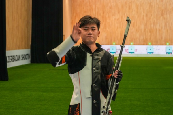 ¡La estrella fugaz de China, Liu Yukun, rompe el récord mundial dos veces en la Copa Mundial ISSF! 🤯🥇 _La_estrella_fugaz_de_China__Liu_Yukun__rompe_el_re_cord_mundial_dos_veces_en_la_Copa_Mundial_ISSF____