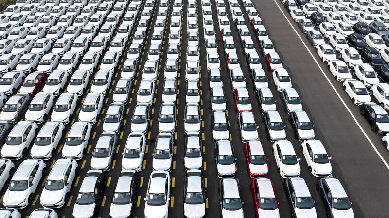 La_industria_automotriz_de_China_acelera_en_noviembre___