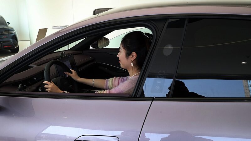 La_industria_automotriz_de_China_se_acelera_en_2024_____crecimiento_constante_y_tendencias_emocionantes