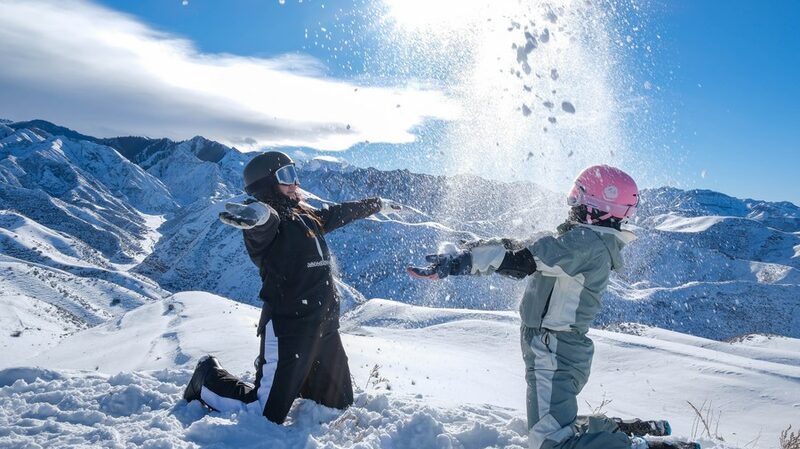 La_juventud_de_China_se_lanza_a_aventuras_al_aire_libre__abrazando_la_naturaleza_y_nuevas_amistades______