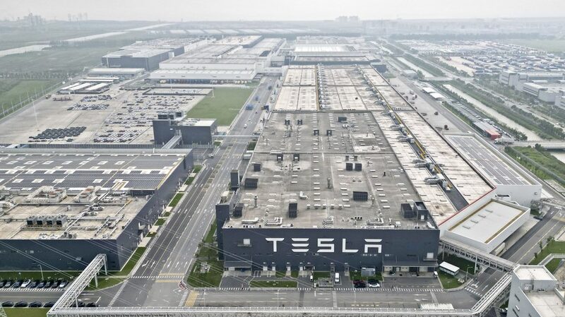 _La_mega_fa_brica_de_Tesla_en_Shangha_i__lista_para_2025____