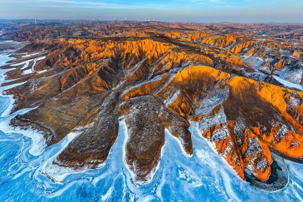 La_nieve_transforma_el_Geoparque_Mahuangliang_Loess_en_un_pai_s_de_las_maravillas_invernal_____
