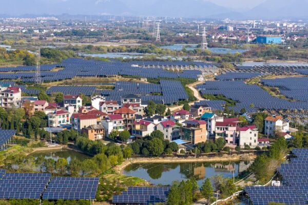 La nueva ley de energía de China desata una revolución verde 🌱⚡️ La_nueva_ley_de_energi_a_de_China_desata_una_revolucio_n_verde____