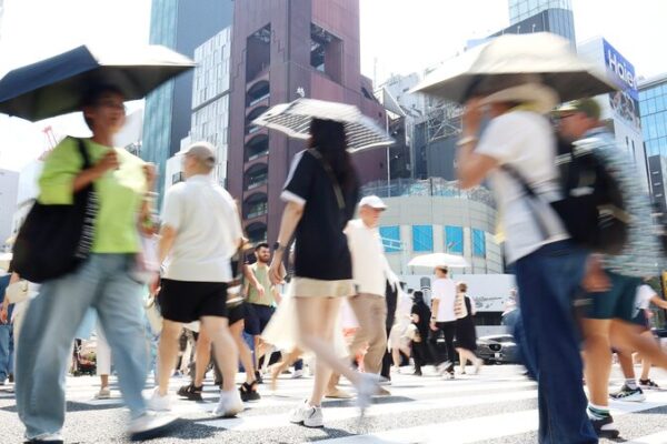 La ola de calor en Japón envía a más de 43,000 al hospital en julio 🌞🚑 La_ola_de_calor_en_Japo_n_envi_a_a_ma_s_de_43_000_al_hospital_en_julio___
