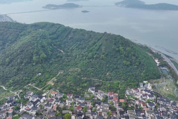 La_reactivacio_n_del_Lago_Taihu__Co_mo_las_aguas_ma_s_limpias_impulsan_el_crecimiento_econo_mico___