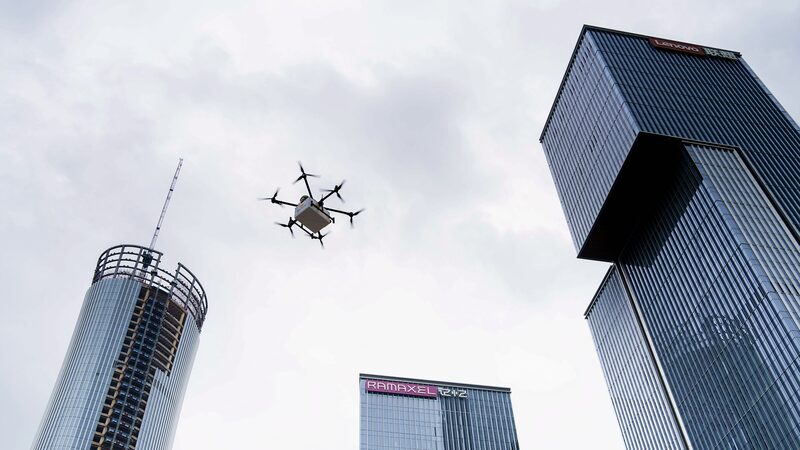 _La_revolucio_n_de_drones_en_Shenzhen__la_entrega_de_equipaje_se_eleva_a_los_cielos___