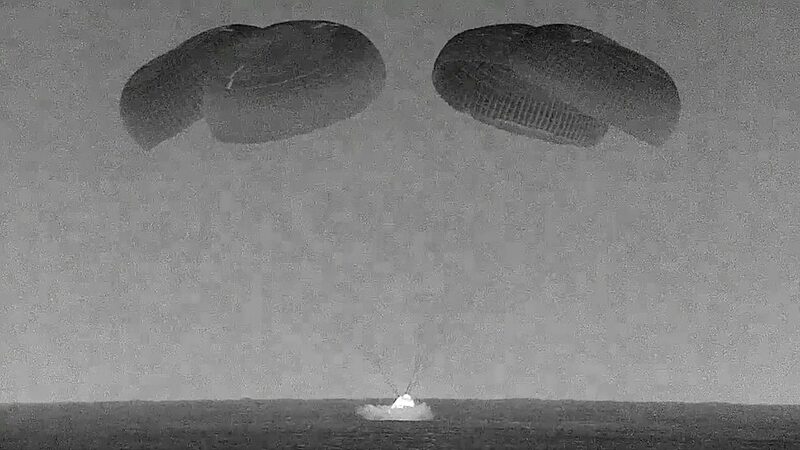 La_tripulacio_n_de_SpaceX_hace_historia_con_la_primera_caminata_espacial_privada_y_un_regreso_seguro