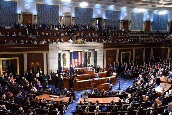 La victoria de Trump en 2024 certificada en medio de estricta seguridad en el Capitolio La_victoria_de_Trump_en_2024_certificada_en_medio_de_estricta_seguridad_en_el_Capitolio