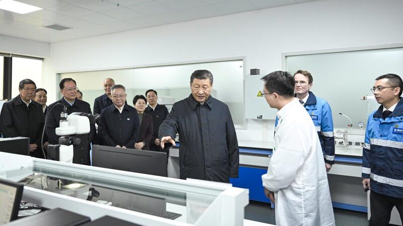 La_visita_de_Xi_Jinping_a_Hunan_enciende_una_nueva_ola_de_innovacio_n__